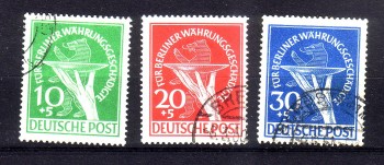 Berlin Michelnummer 68 - 70 gestempelt Berlin Michelnummer 68 - 70 gestempelt