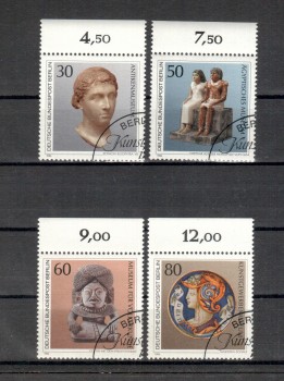 Berlin Michelnummer 708 - 711 gestempelt