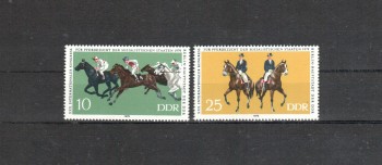 DDR Michelnummer 2449 - 2450 postfrisch DDR Michelnummer 2449 - 2450 postfrisch