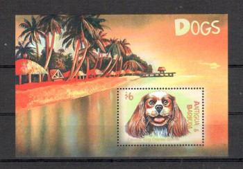 Hunde 027 Antigua Michelnummer Block 453 postfrisch