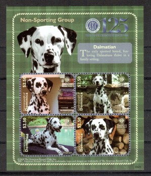 Hunde 110 Dominica Michelnummer 4047 - 4050 postfrisch