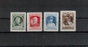 Liechtenstein Michelnummer 90 - 93 postfrisch (91 mit 3,- leider Falz o.B.) Liechtenstein Michelnummer 90 - 93 postfrisch (91 mit 3,- leider Falz o.B.)