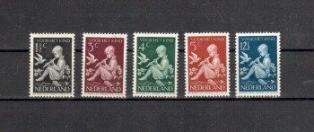 Niederlande Michelnummer 322 - 326 postfrisch Niederlande Michelnummer 322 - 326 postfrisch