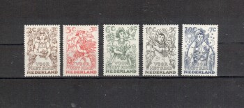 Niederlande Michelnummer 546 - 550 postfrisch