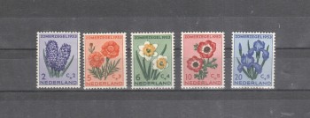 Niederlande Michelnummer 607 - 611 postfrisch Niederlande Michelnummer 607 - 611 postfrisch